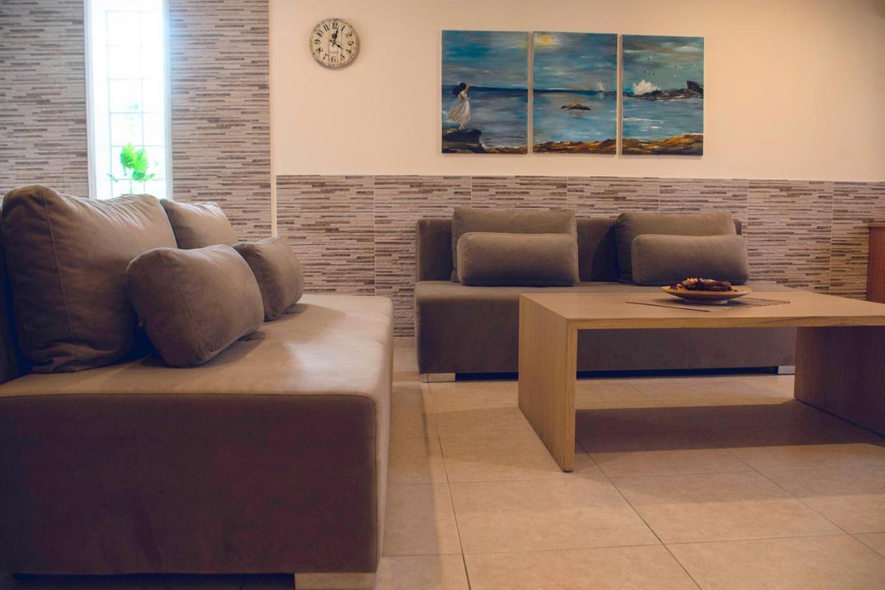 Villa Verano Asproválta Ngoại thất bức ảnh