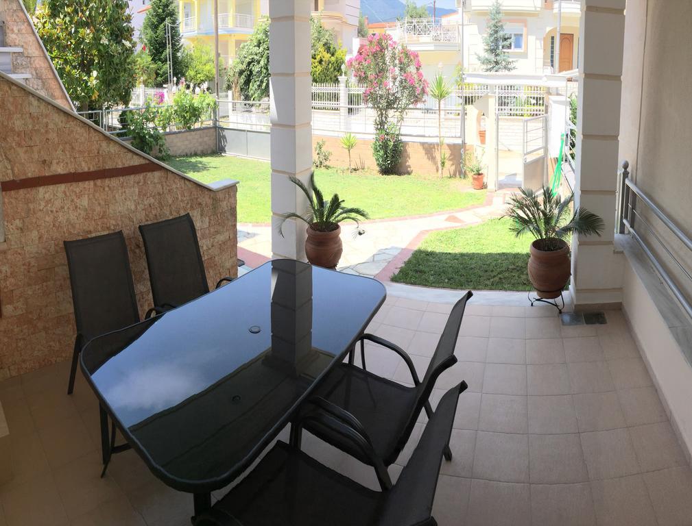 Villa Verano Asproválta Ngoại thất bức ảnh